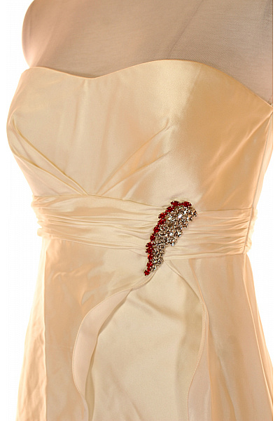 Svatební šaty  Šaty Béžové